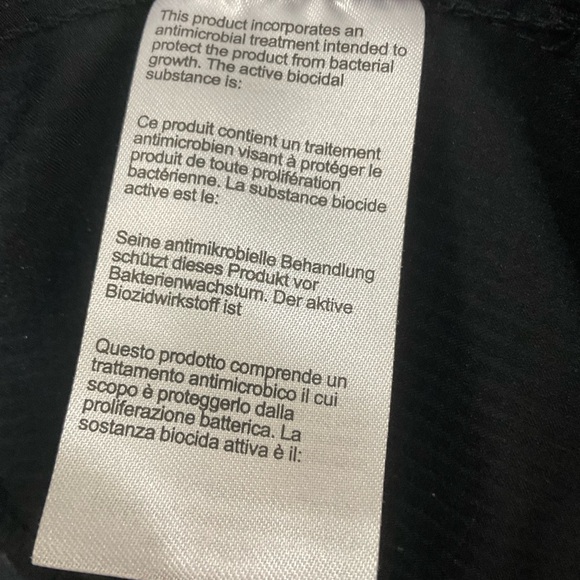 Columbia sportswear company.
Black , XL, women’s ,  vest . A+++ - Picture 6 of 7